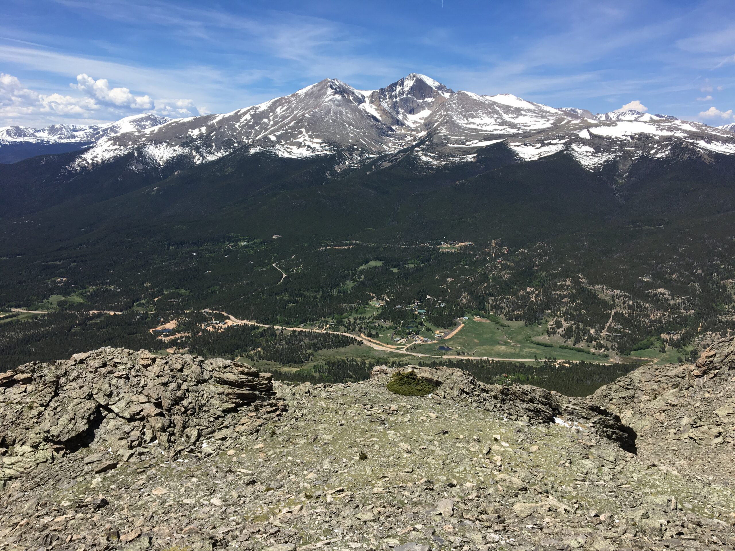 snow covered mountains in rmnp