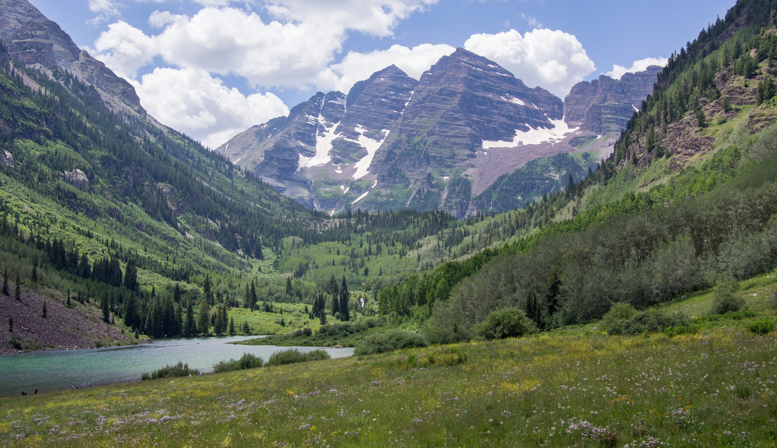 maroon bells in aspen colorado