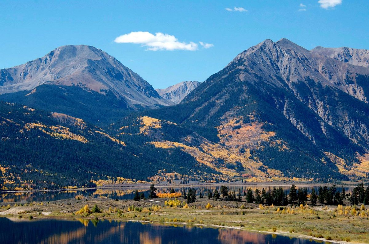 independence pass in colorado